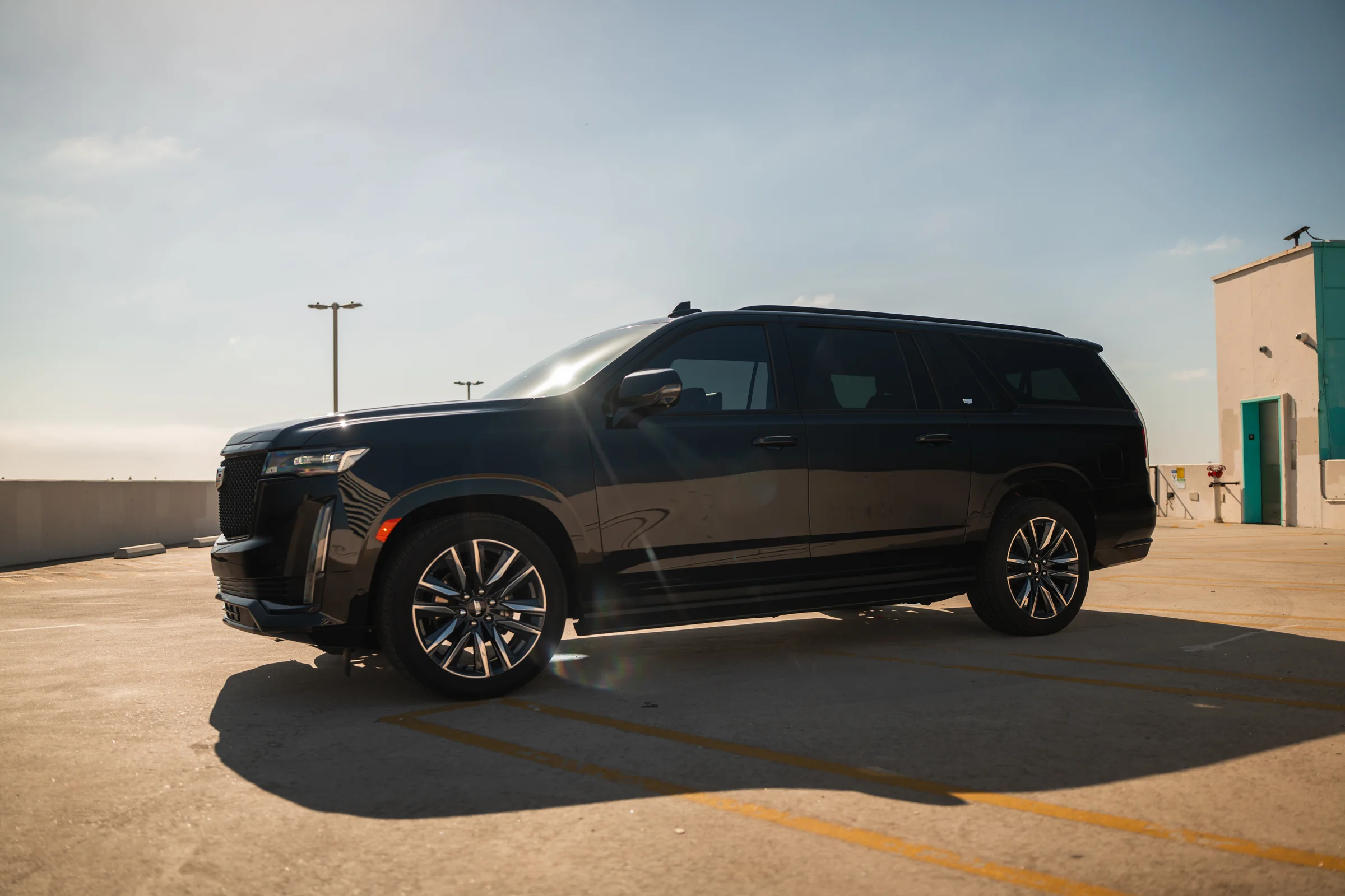 Cadillac Escalade — image 7