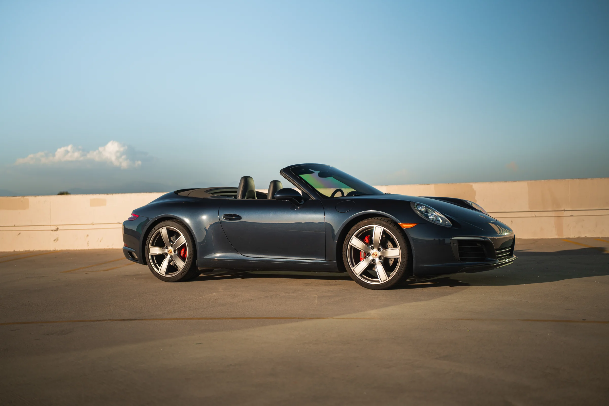 Porsche 911 Carrera Cabriolet — image 2