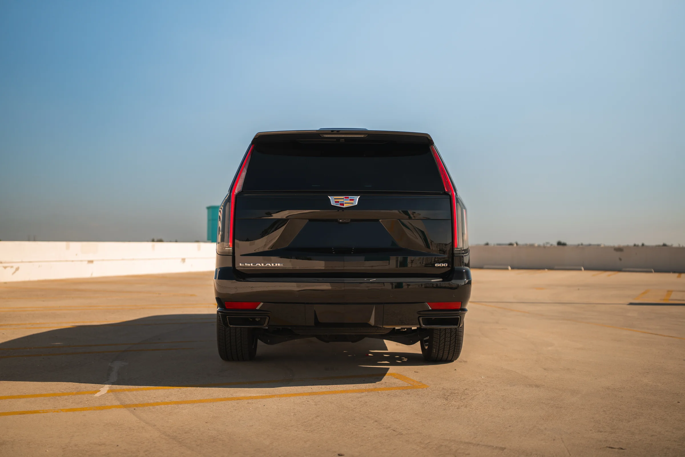 Cadillac Escalade — image 5