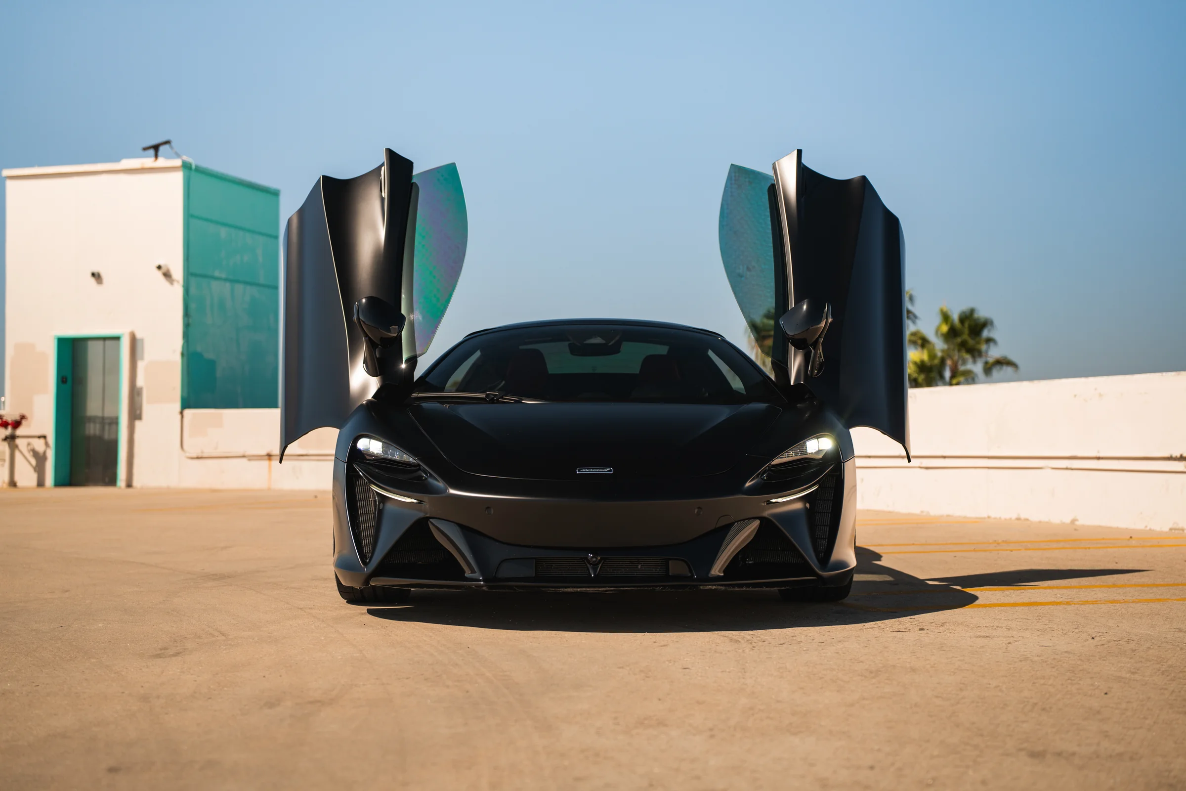 McLaren Artura — image 3