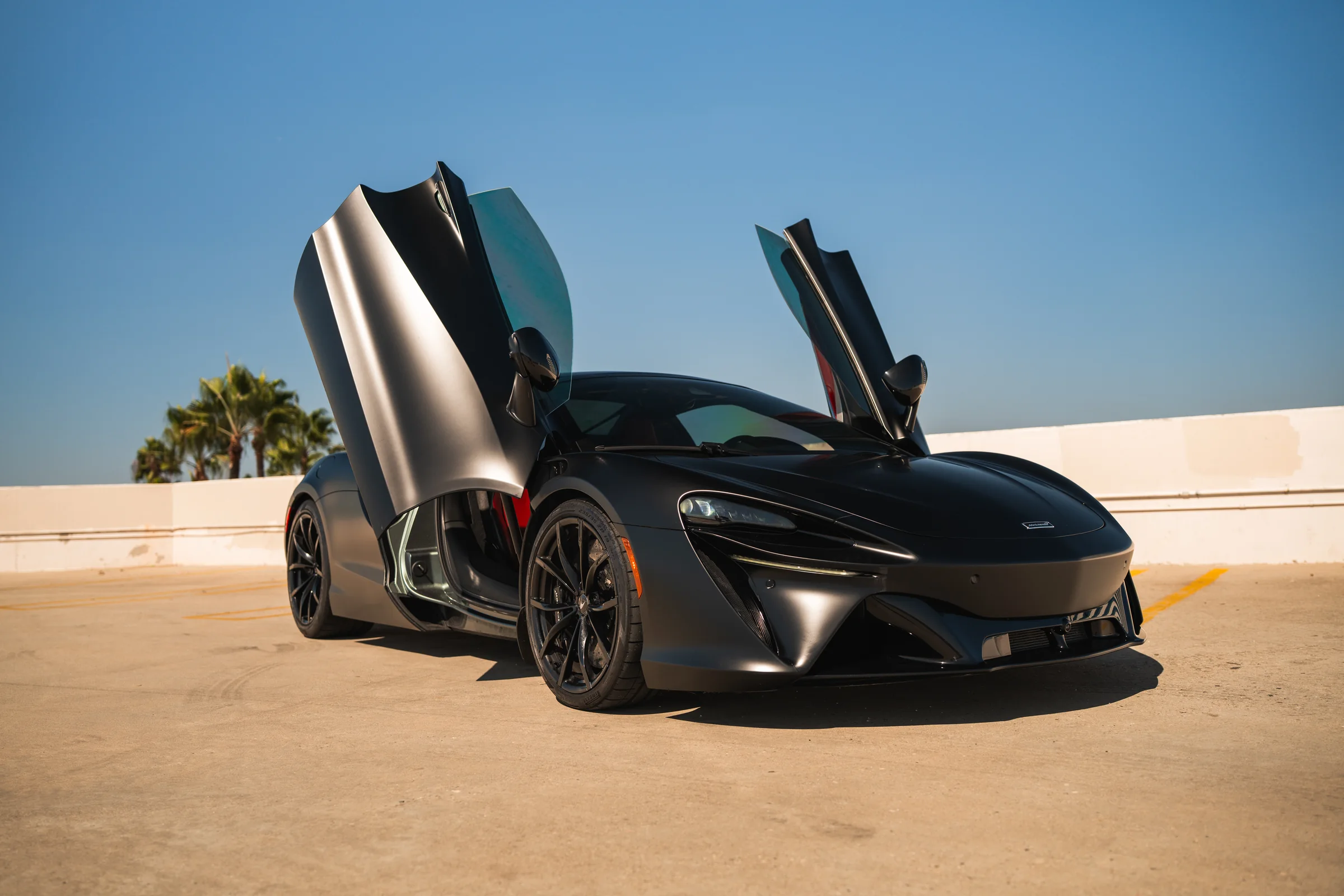 McLaren Artura — image 2