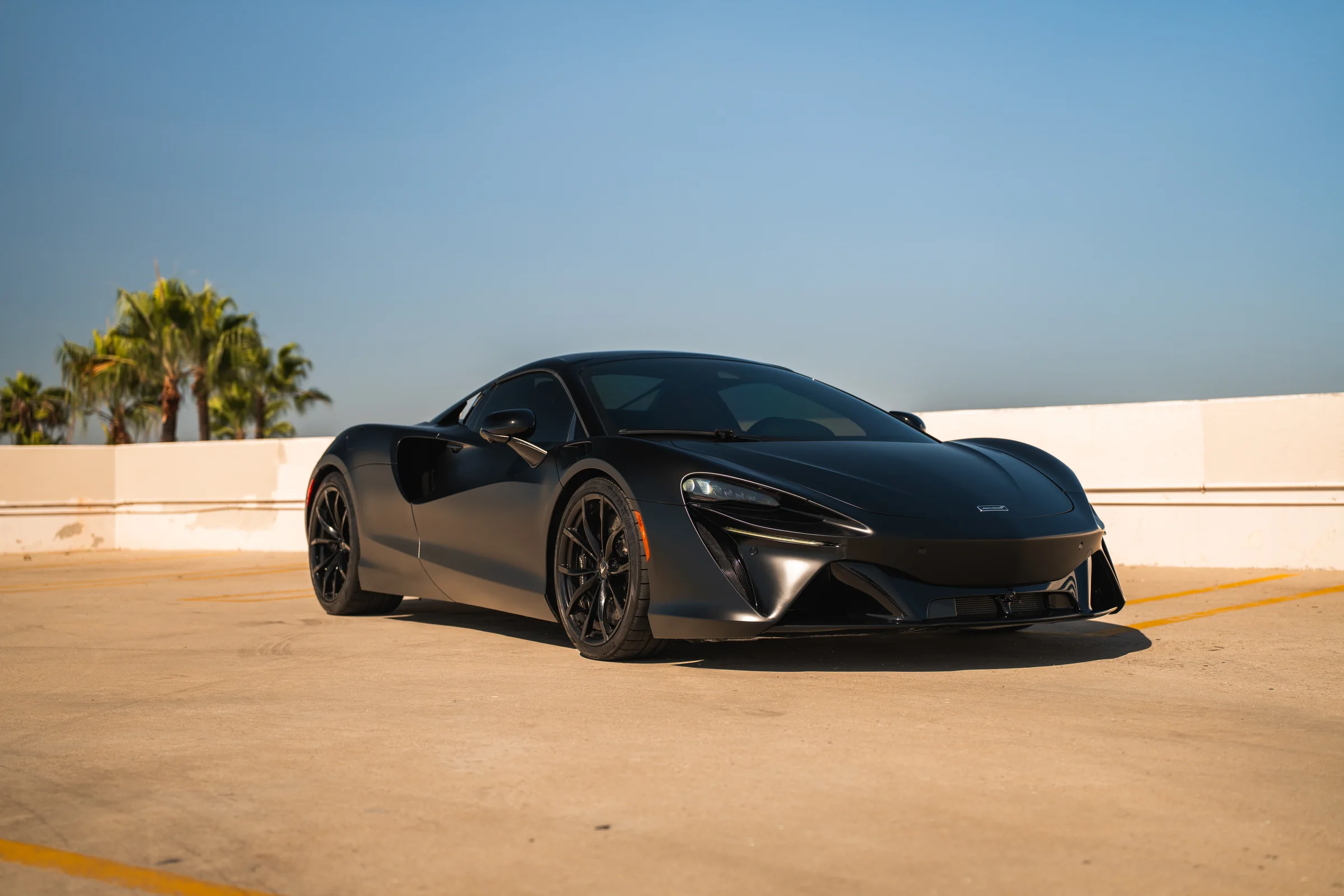 McLaren Artura — image 8